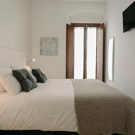 O&l Lumbreras: Bright Duplex With Private Terrace Séville
